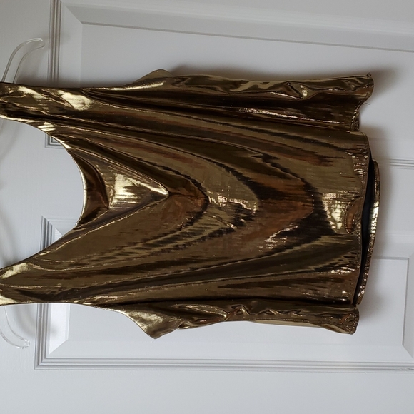 Woman's Formal Wear - Picture 4 of 5